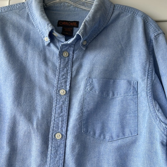 Button-down chambray shirt, long sleeve. 100% cotton. Boys extra large. - Picture 5 of 5